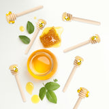 H1vojoxo 10PCS Honey Dipper with Faux Honey, Wooden Honey Dipper Stick with Mini Bee, Honey Bee Decor for Kitchen Display, Mini Honeycomb Stick for Party Decor, Honey Comb Wand for Home Decor